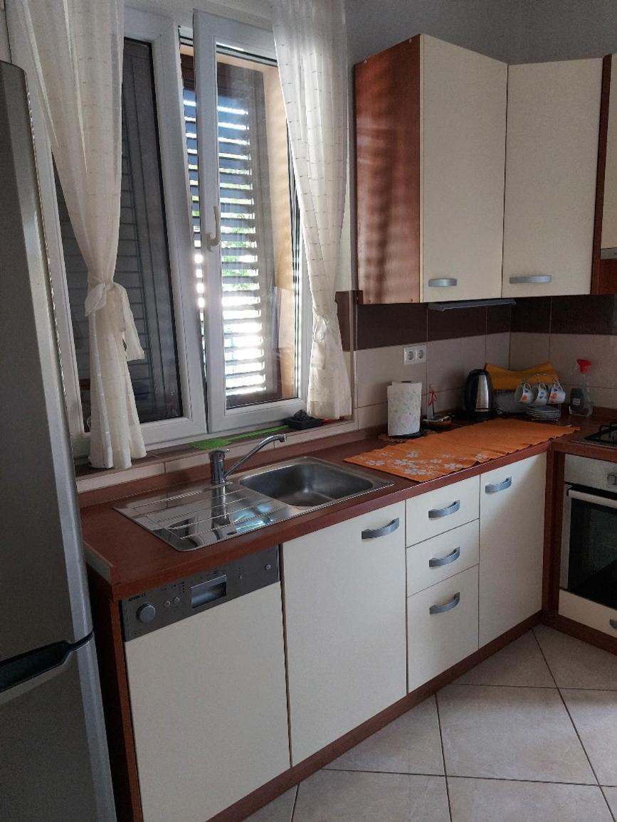 Apartments Nela ييلسا الغرفة الصورة